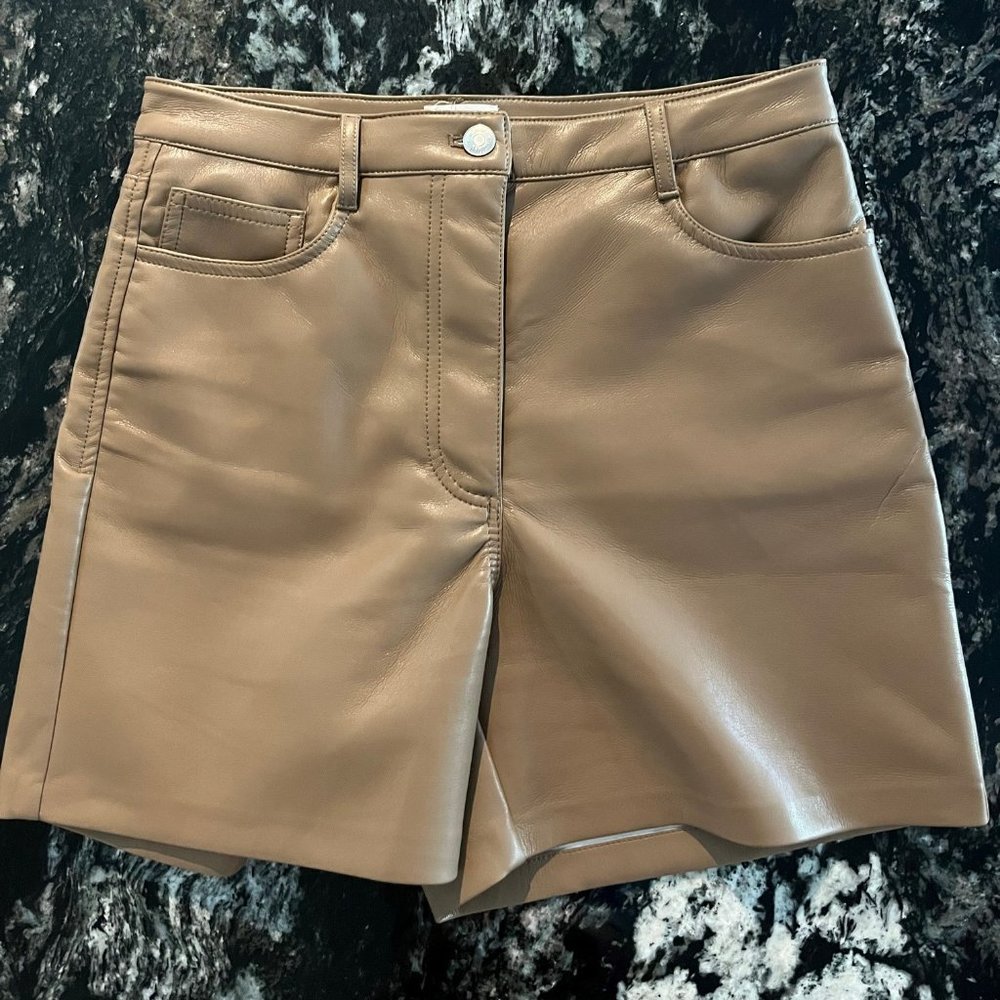 Aritzia Wilfred Mercury Short Tan Vegan Leather